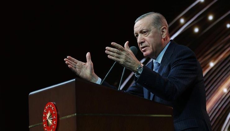 Cumhurbaşkanı Erdoğan: Yurt dışına kaçırılan 12 bin tarihi eseri milletimizle buluşturduk