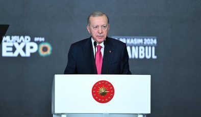 Cumhurbaşkanı Erdoğan’dan ekonomi mesajı: En zor günler geride kaldı