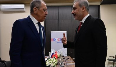 Dışişleri Bakanı Hakan Fidan, Rus mevkidaşı Lavrov ile görüştü