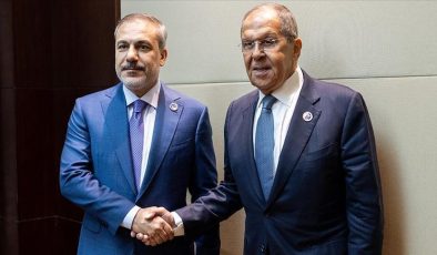 Dışişleri Bakanı Hakan Fidan, Rus mevkidaşı Lavrov ile görüştü