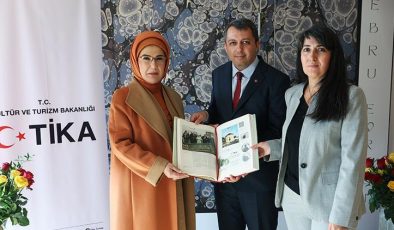 Emine Erdoğan, Budapeşte’de ‘Gül Baba ve Osmanlı Macaristanı’nda Manevi Miras’ kitabının tanıtımına katıldı