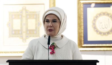 Emine Erdoğan’dan Öğretmenler Günü mesajı