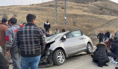 Erzurum’da feci kaza! Su kanalına çarpan otomobildeki 3 kişi öldü, 2 kişi yaralandı