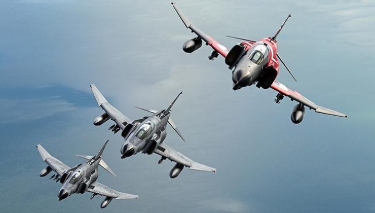 Eskişehir’de F-4E uçaklarından eğitim uçuşu