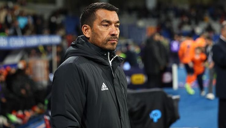 Giovanni van Bronckhorst'tan Beşiktaş taraftarına transfer müjdesi