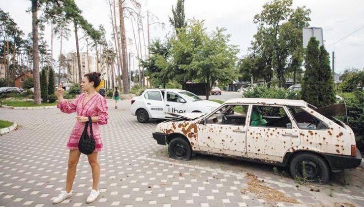 Halk ‘karanlık turizm’e karşı… Ukrayna’ya turist akını