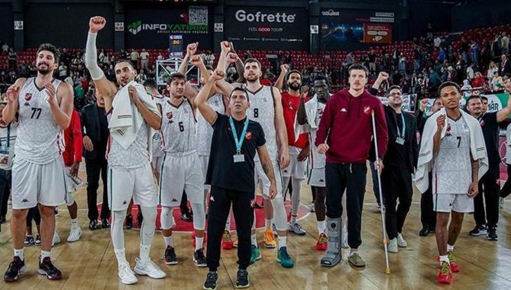 Karşıyaka Basketbol evinde kral!