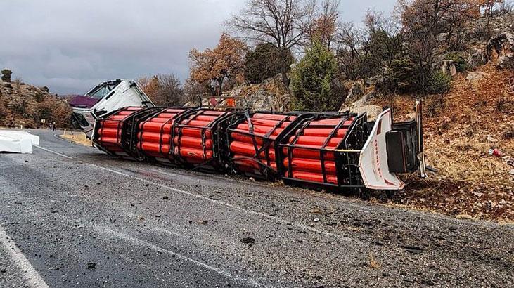 Konya’da doğal gaz yüklü tanker devrildi