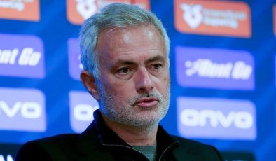 Mourinho’dan Galatasaray’a Eyüpspor göndermesi: 3’ü de cezalı duruma düştü