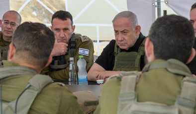 Netanyahu, Gazze’yi ikiye bölen Netzarim Koridoru’na gitti