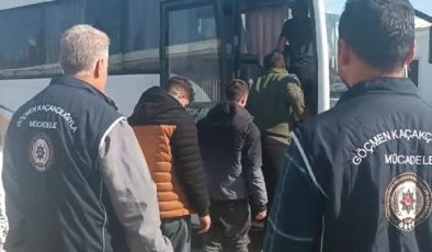 Osmaniye’de otobüste 11 kaçak göçmen yakalandı! Sınır dışı edildiler