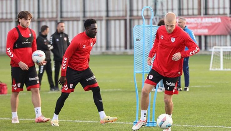 Samsunspor zorlu Galatasaray deplasmanı için hazırlıklarına devam ediyor