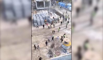 Şanlıurfa’da inşaat işçilerinin taşlı, sopalı kavgası: O anlar kamerada