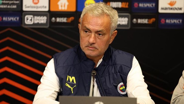 Slavia Prag maçı öncesi Fenerbahçe Teknik Direktörü Jose Mourinho: Oyuna sokabileceğim 5 oyuncu var