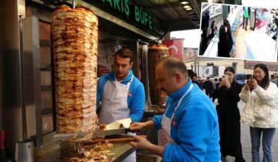 Taksim’de turistin yaptığı pes dedirtti! Hesabı ödememek için bakın ne yaptı