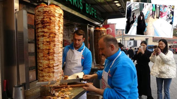 Taksim’de turistin yaptığı pes dedirtti! Hesabı ödememek için bakın ne yaptı