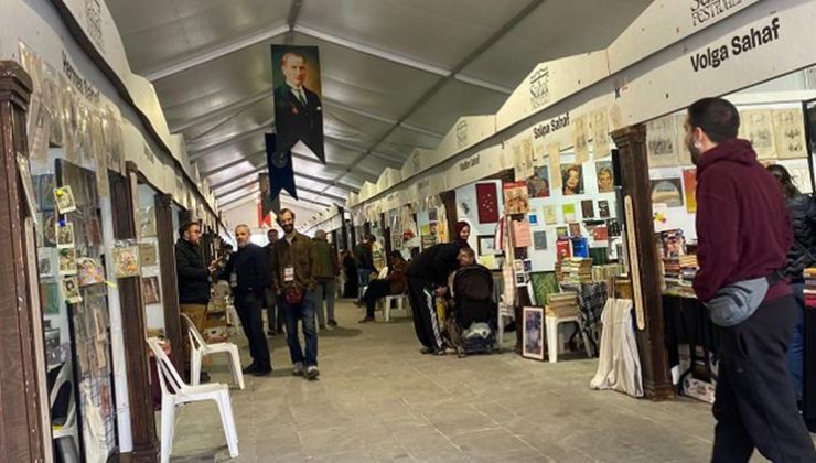 Üsküdar’daki Sahaflar Festivali’ne yoğun ilgi