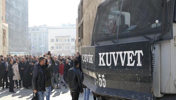 Van'da eylemler 10 gün yasaklandı