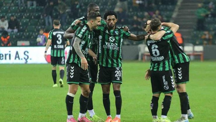 Kocaelispor'da kadro değişti, gidişat değişmedi