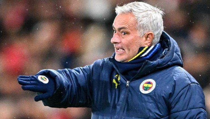 Mourinho temkinli konuştu: Galatasaray kaybetmedi…