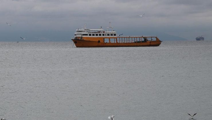 Tekirdağ’da poyrazın etkisini yitirmesiyle deniz ulaşımı normale döndü