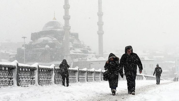 İstanbul'da lapa lapa kar için ilk kez tarih verildi